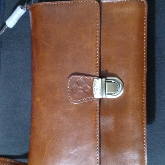 Lanza Cross body Organizer  with 6 credit card slot, polyester lining. - Picture 2 of 8